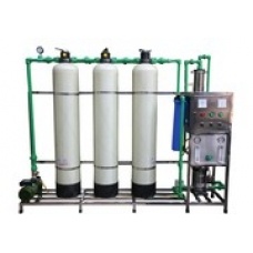 Hệ thống nước uống đóng chai 250L/H Hệ thống nước uống đóng chai 250L/H